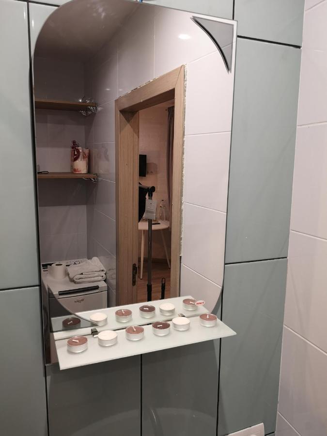 Freedom Apartment On Bazarna Str Lviv Buitenkant foto